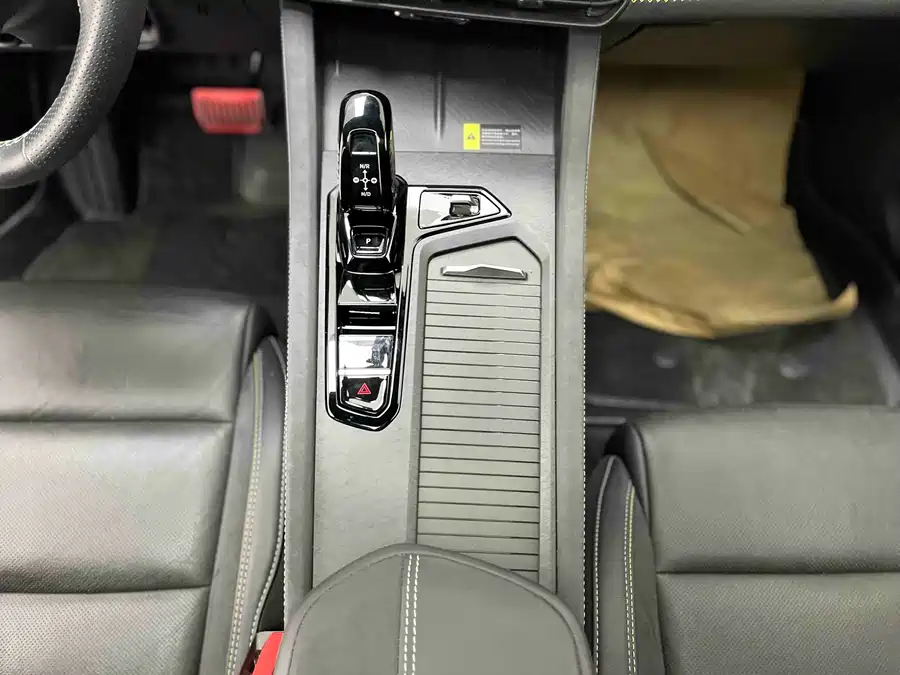 900x675_0_q87_c42_autohomecar__ChxpVWkfzsSAW9qyAAciFTvoHvw263.jpg.webp Used Lynk & Co 03 2023 1.5TD DCT Pro