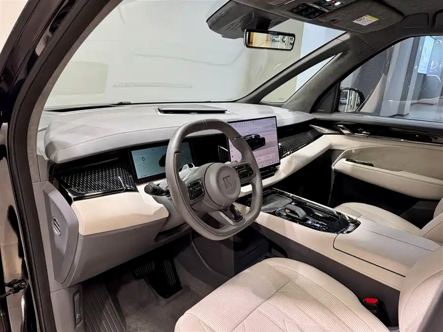Used Zeekr 009 2024 six-seat executive version four-wheel drive 108kWh