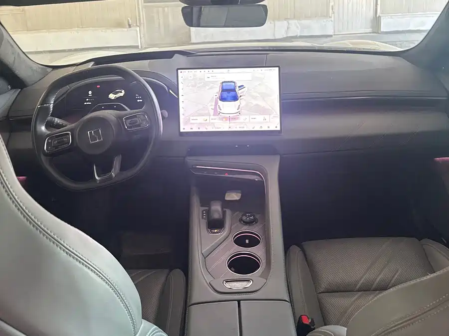 900x675_0_q87_c42_autohomecar__ChxpVWkw9Y-AfmkwAAVlLOkk3Yw608.jpg.webp Used Zeekr 001 2024 WE version 95kWh four-wheel drive