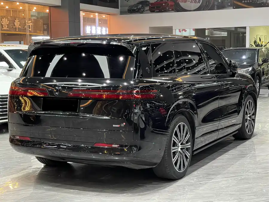 900x675_0_q87_c42_autohomecar__ChxpVWkxjxWAW7gzAAoxbEIFMZM651.jpg.webp Used Denza N9 2025 Honor Model