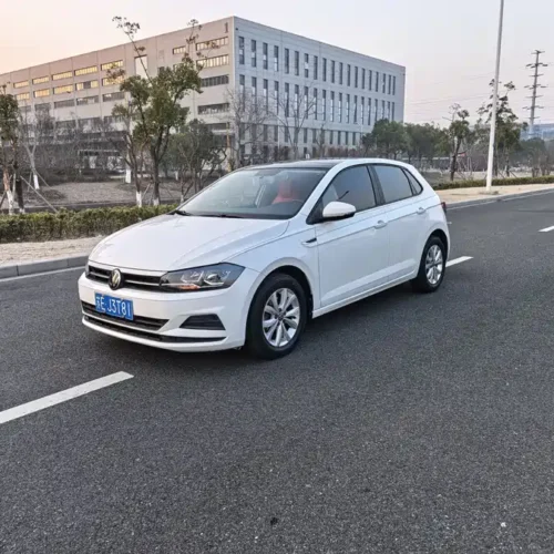 900x675_0_q87_c42_autohomecar__ChxpVWl0BZ2AHs1-AA13A3rJenk655.jpg.webp Used Volkswagen Polo 2021 Plus 1.5L Automatic Colorful Technology Edition