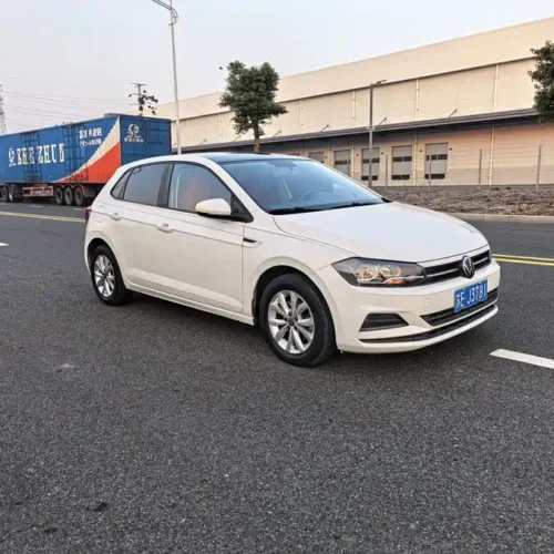 900x675_0_q87_c42_autohomecar__ChxpVWl0BaCALQGHAAxMNE1Cb1Q172.jpg.webp Used Volkswagen Polo 2021 Plus 1.5L Automatic Colorful Technology Edition