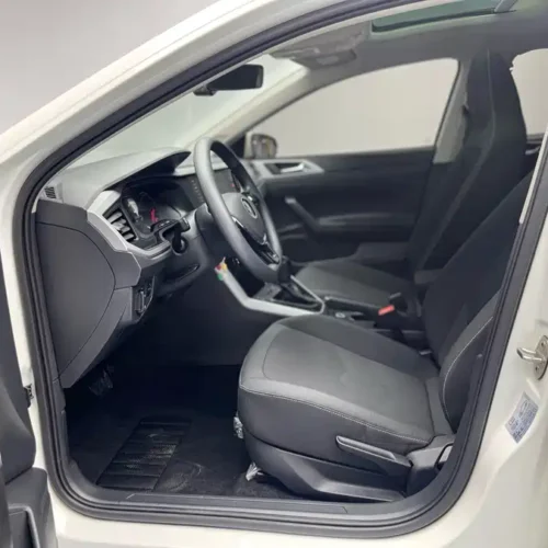 900x675_0_q87_c42_autohomecar__ChxpVWl1bpmABjWaAAbRtHuw8Tw255.jpg.webp Used Volkswagen Polo 2021 Plus 1.5L Automatic Panoramic Enjoyment Edition