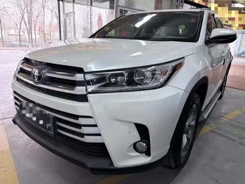 Used Toyota Highlander 2018 2.0T four-wheel drive luxury version 7 seats National V