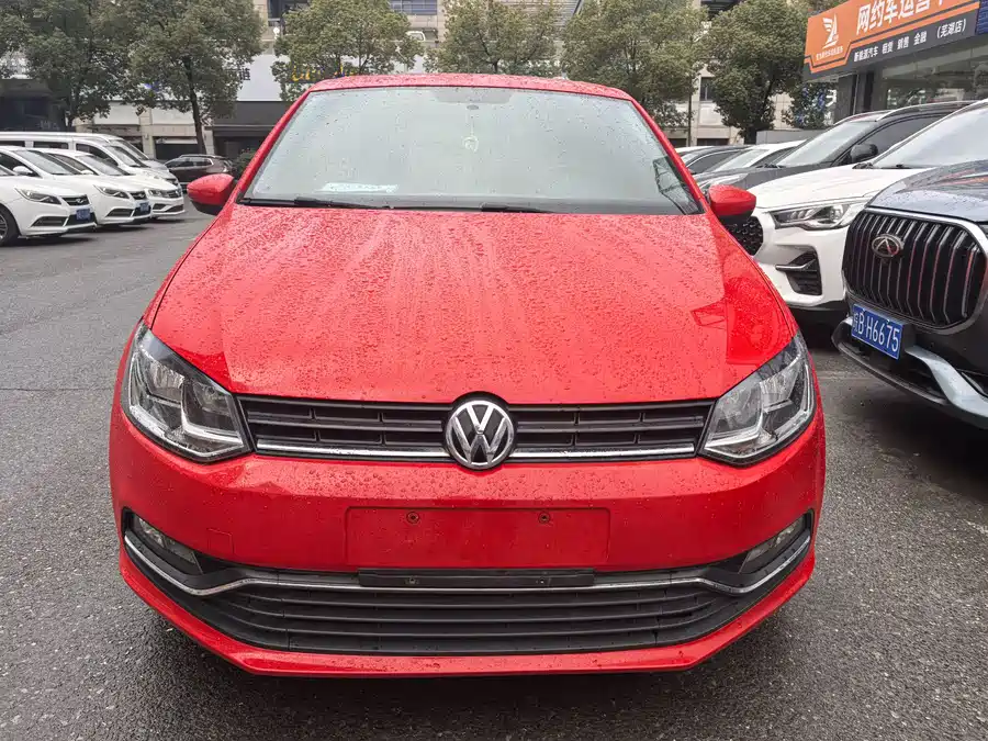 Used Volkswagen Polo 2018 1.5L automatic safety model