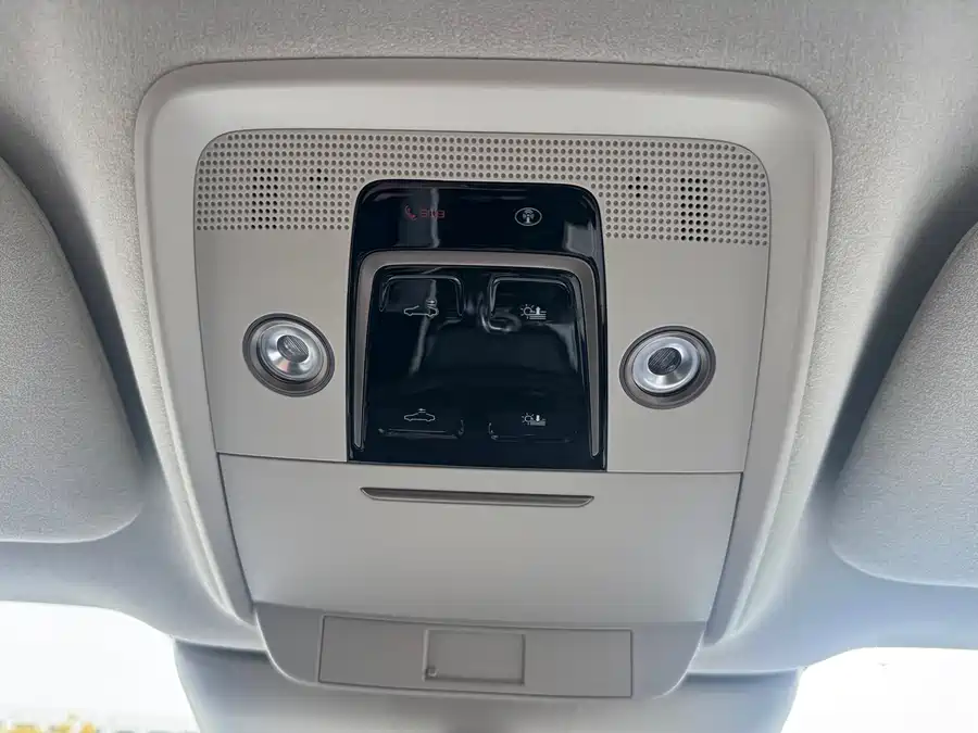 Used Denza D9 2022 DM-i 970 four-wheel drive flagship model