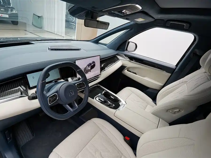 900x675_0_q87_c42_autohomecar__ChxpVWlGDlKAF21zAAHRLNbkQ1E410.jpg.webp Used Zeekr 009 2024 seven-seater aisle version 108kWh