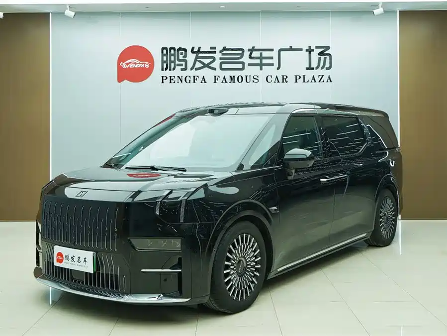 900x675_0_q87_c42_autohomecar__ChxpVWlGDlKAJhtlAAGN7uWNIjo911.jpg.webp Used Zeekr 009 2024 seven-seater aisle version 108kWh