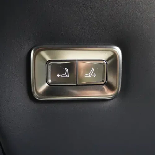 900x675_0_q87_c42_autohomecar__ChxpVWlGDlSAUA6vAAFVsZdsEZ0291.jpg.webp Used Zeekr 009 2024 seven-seater aisle version 108kWh
