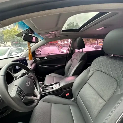 900x675_0_q87_c42_autohomecar__ChxpVWlI3XCAPOd8AAsSTwoM1yI662.jpg.webp Used Hyundai Tucson 2020 280TGDi dual-clutch two-wheel drive intelligent version National V