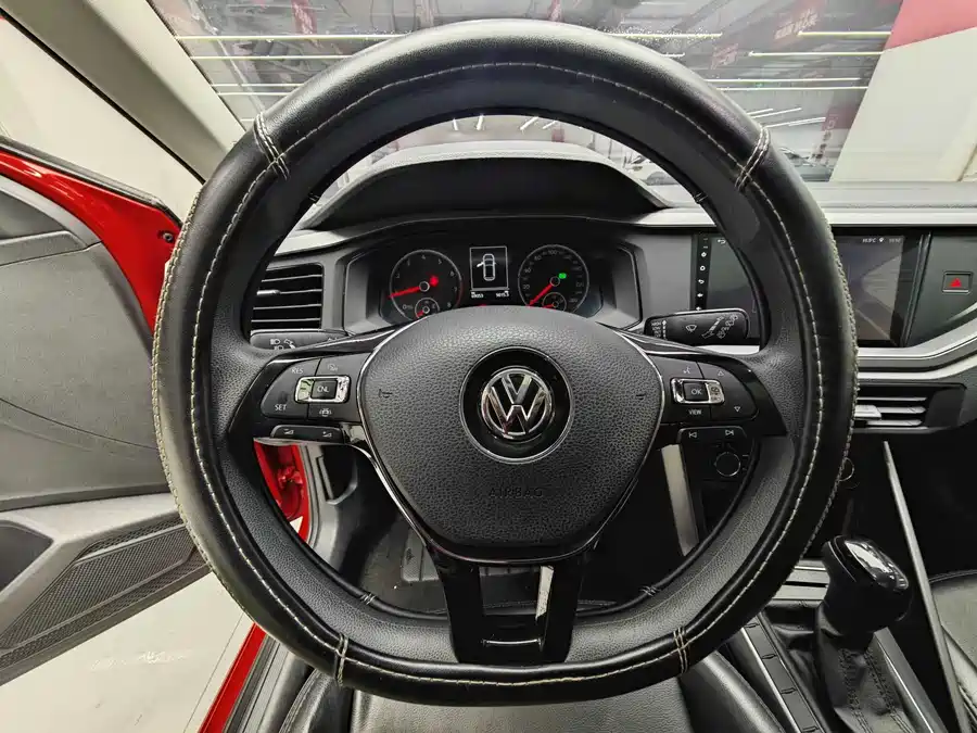 900x675_0_q87_c42_autohomecar__ChxpVWlUggyASXiwAATnNPKlr2Q787.jpg.webp Used Volkswagen Polo 2019 Plus 1.5L Automatic Panoramic Enjoyment Edition