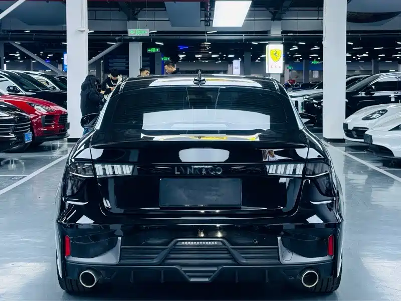 900x675_0_q87_c42_autohomecar__ChxpVWlWNSyAeQ2WAALlhhwgG6c860.jpg.webp Used Lynk & Co 03 2021 1.5TD DCT Plus