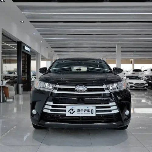 Used Toyota Highlander 2018 2.0T four-wheel drive luxury version 7 seats National V