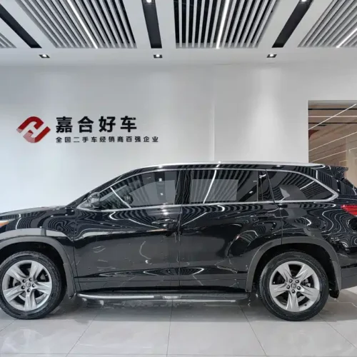 Used Toyota Highlander 2018 2.0T four-wheel drive luxury version 7 seats National V