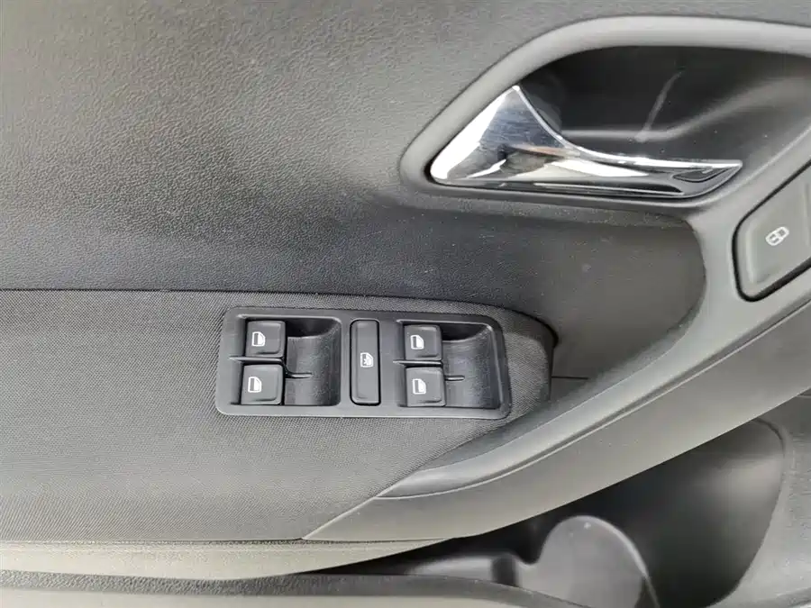 Used Volkswagen Polo 2018 1.5L automatic safety model