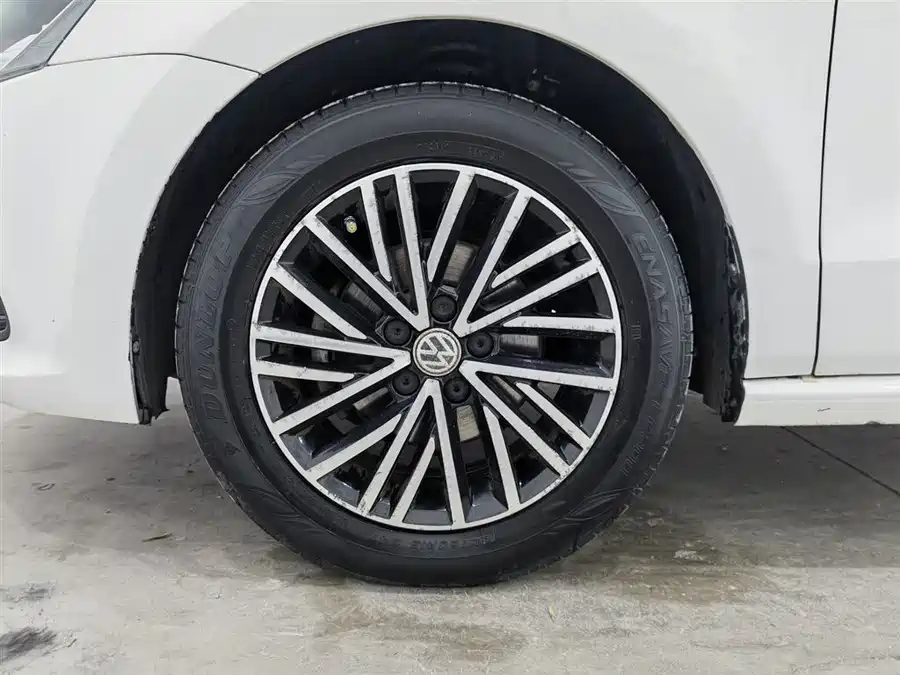 Used Volkswagen Polo 2018 1.5L automatic safety model