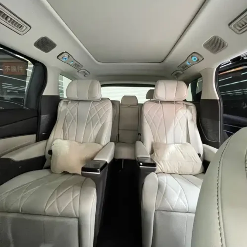 900x675_0_q87_c42_autohomecar__ChxpVWlojGeASFG8AArVrsLfQEA202.jpg.webp Used Denza D9 2025 DM-i smart driving version 1020 four-wheel drive premium model