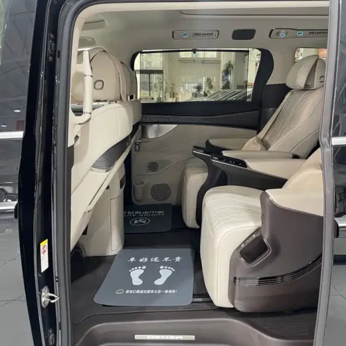 900x675_0_q87_c42_autohomecar__ChxpVWlojGiALS4DAAkxuuiJ81Q309.jpg.webp Used Denza D9 2025 DM-i smart driving version 1020 four-wheel drive premium model