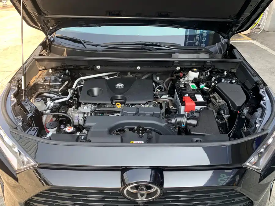 Used Toyota RAV4 Rongfang 2022 2.0L CVT two-wheel drive fashion version