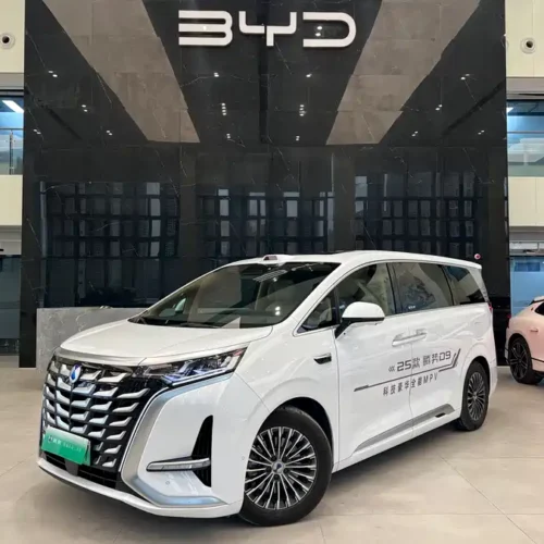 Used Denza D9 2025 DM-i smart driving version 1020 four-wheel drive flagship model