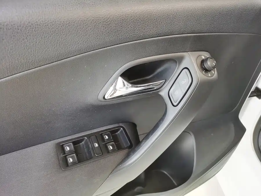 Used Volkswagen Polo 2018 1.5L automatic safety model