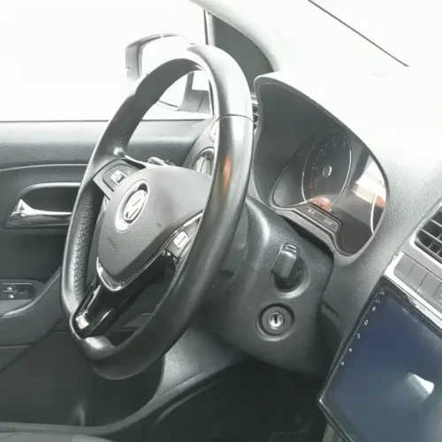 Used Volkswagen Polo 2016 1.6L automatic comfort model