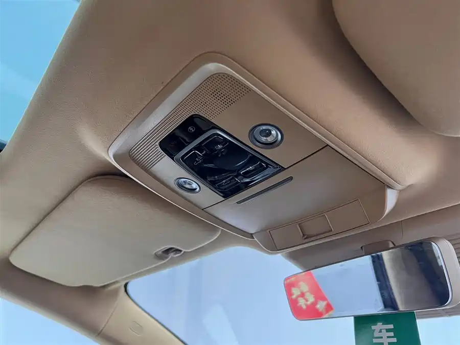 Used Denza D9 2025 DM-i smart driving version 1020 four-wheel drive flagship model