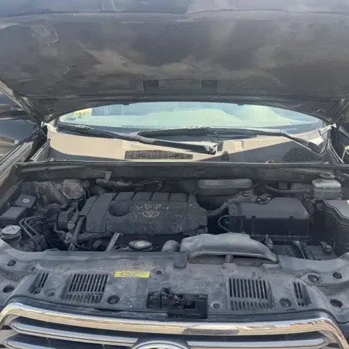 900x675_0_q87_c42_autohomecar__ChxpVWm2dOOAMnlQAAZeg2kaj7A885.jpg.webp Used Toyota Highlander 2009 2.7L 2WD 7-seat luxury navigation version