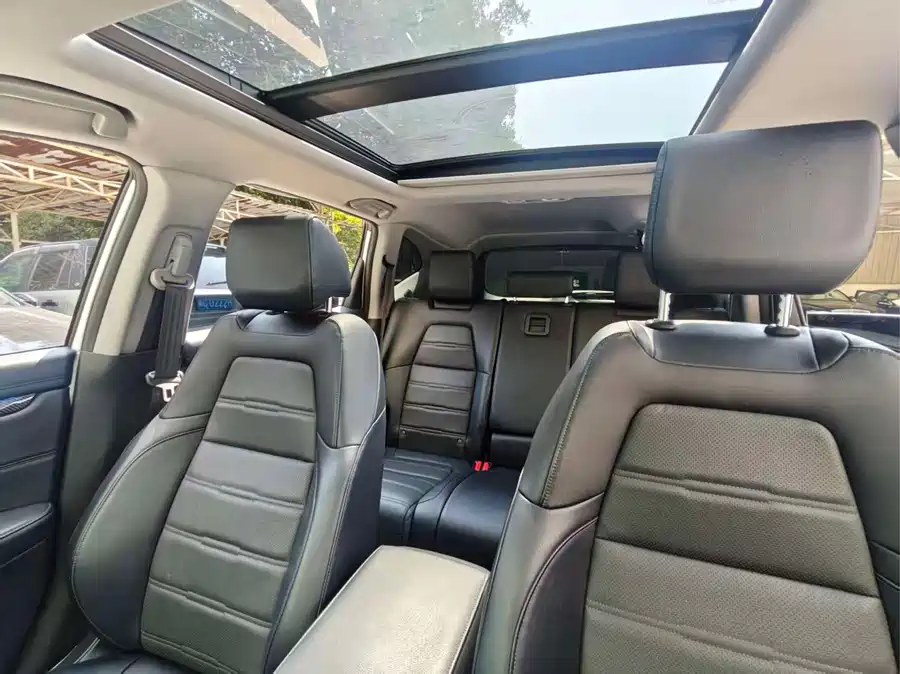 900x675_0_q87_c42_autohomecar__ChxpVWm6HHuAJmDyAAddqIgc2HE895.jpg.webp Used Honda CR-V 2017 240TURBO CVT two-wheel drive fashion version