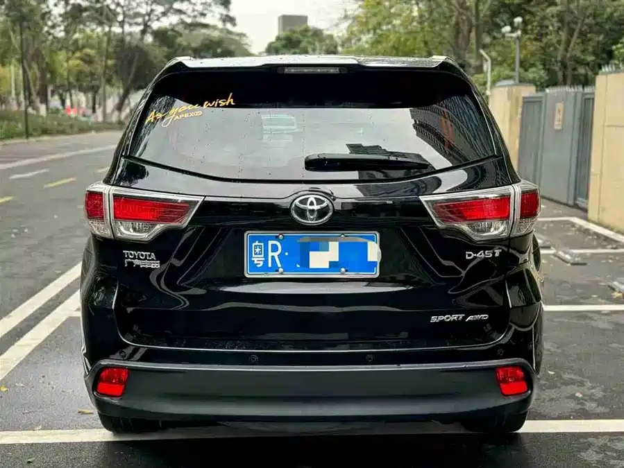 Used Toyota Highlander 2017 2.0T four-wheel drive luxury version 7 seats