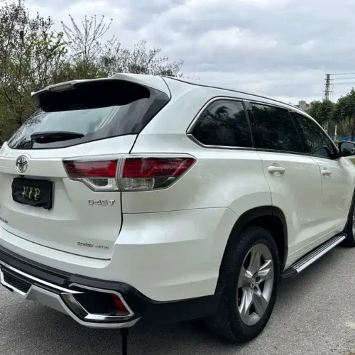 900x675_0_q87_c42_autohomecar__ChxpVWm6ctWAVz_eAAxHZDobtUw134.jpg.webp Used Toyota Highlander 2017 2.0T four-wheel drive luxury version 7 seats