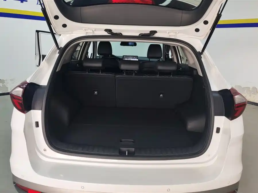 900x675_0_q87_c42_autohomecar__ChxpVWm750KAOZVaAAEklhQyXII326.jpg.webp Used Hyundai Tucson 2020 280TGDi 2WD GLS Fashion Edition National VI