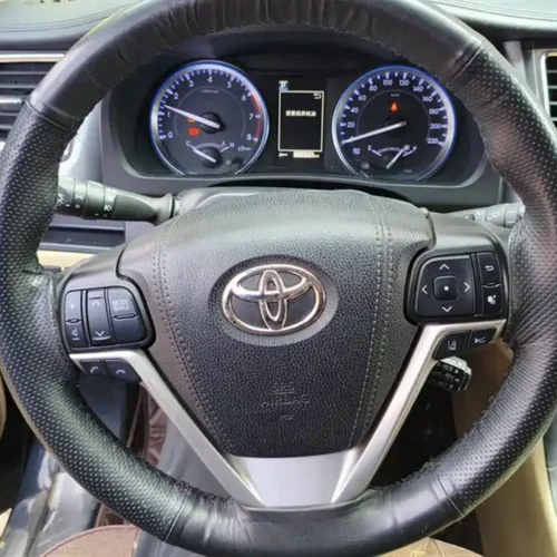 Used Toyota Highlander 2018 2.0T four-wheel drive luxury version 7 seats National V