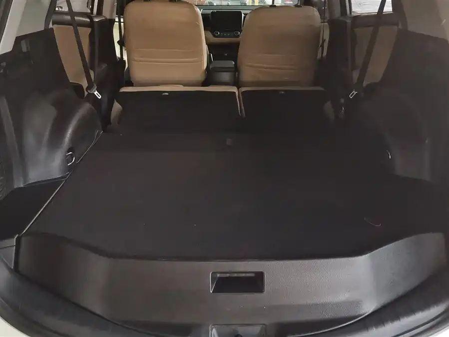 Used Toyota RAV4 Rongfang 2019 2.0L CVT two-wheel drive Pioneer Edition National V