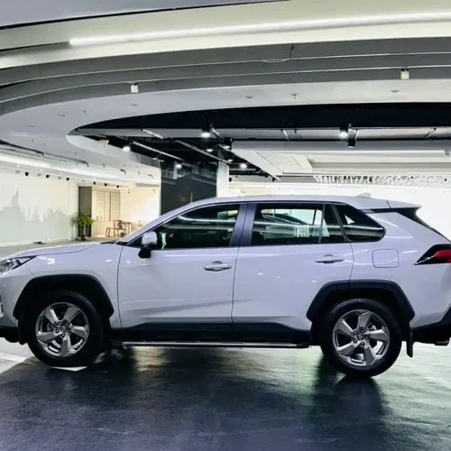Used Toyota RAV4 Rongfang 2020 2.0L CVT two-wheel drive fashion PLUS version