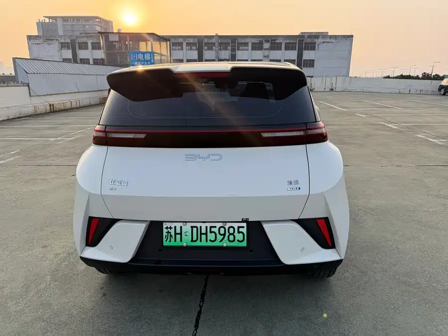 Used BYD Seagull 2025 smart driving version 305km free version