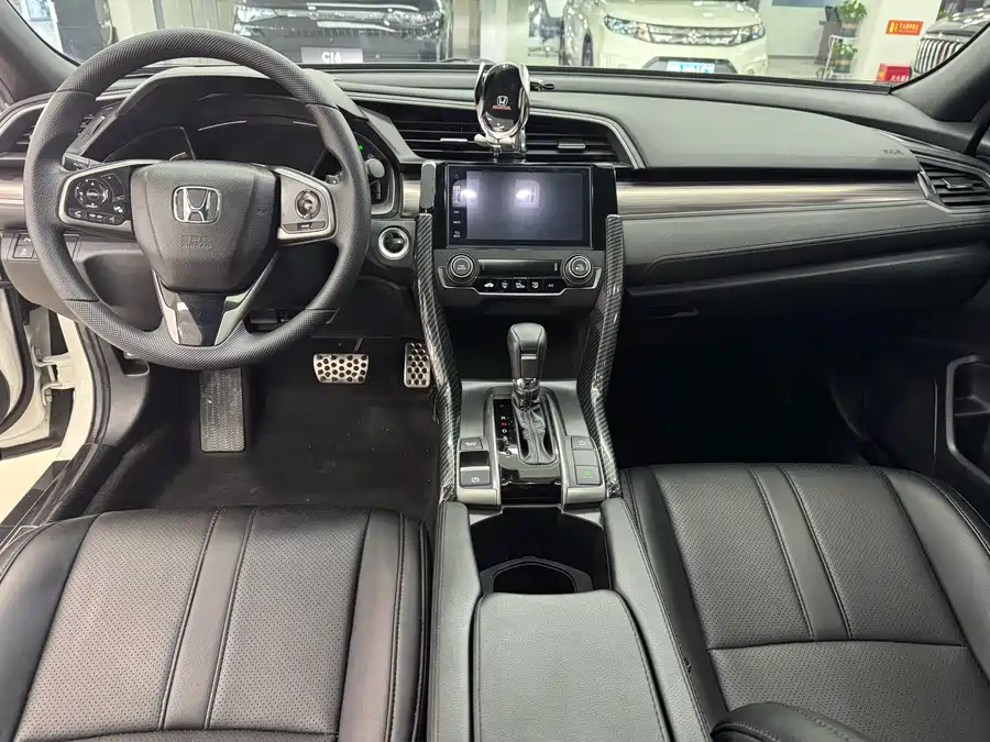 Used Honda Civic 2021 HATCHBACK 220TURBO CVT cool control