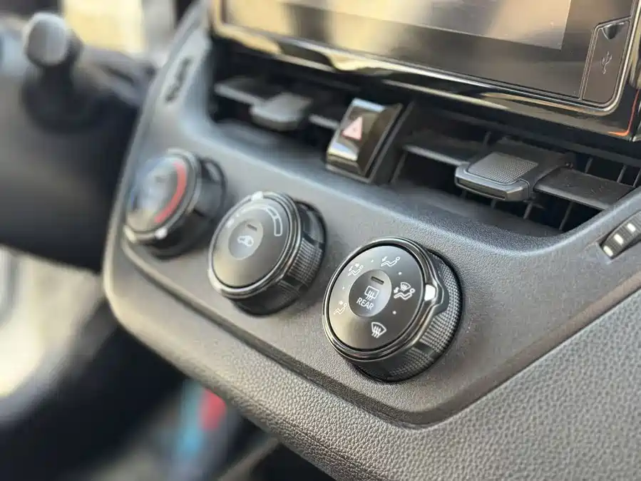 900x675_0_q87_c42_autohomecar__ChxpVWmB4-AdX9PAAMW2rK4ftY428.jpg.webp Used Toyota Corolla 2021 1.2T S-CVT Deluxe Edition