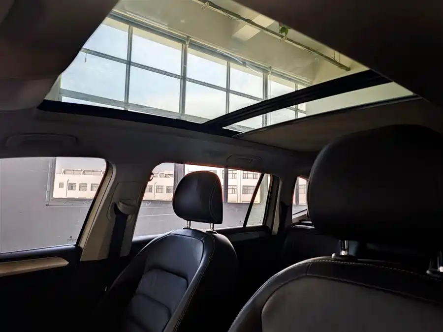 Used Volkswagen Tiguan L 2019 330TSI automatic two-wheel drive panoramic comfort version National V