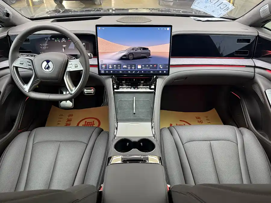 900x675_0_q87_c42_autohomecar__ChxpVWmBwmqAd116AAft1XTQGjI289.jpg.webp Used Denza Z9 2024 1100km four-wheel drive Ultra version