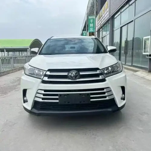 900x675_0_q87_c42_autohomecar__ChxpVWmEJWyAS5BeAAL67jC3mZg260.jpg.webp Used Toyota Highlander 2018 2.0T four-wheel drive luxury version