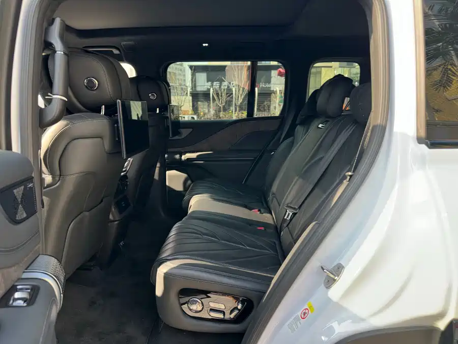 Used BYD Yangwang U8 2023 Deluxe Edition