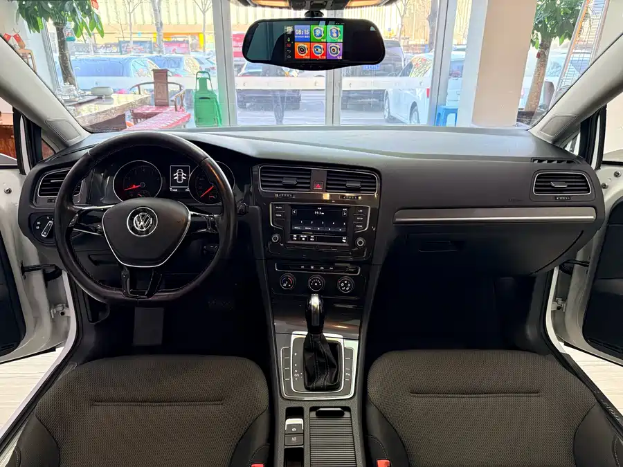 Used Golf 2017 230TSI automatic comfort million-unit commemorative edition