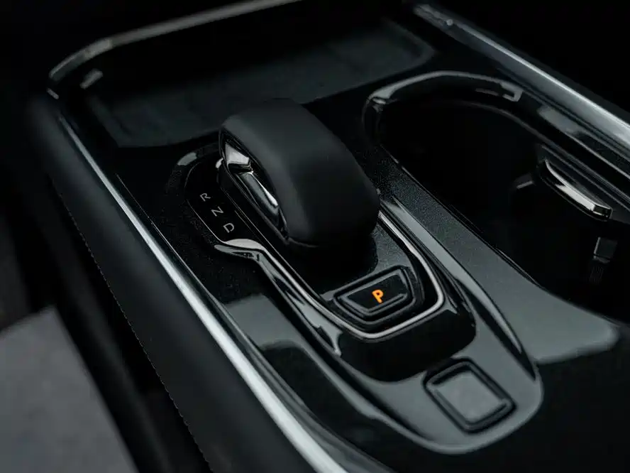 900x675_0_q87_c42_autohomecar__ChxpVWmFlFeARzEoAAESGPzSuio650.jpg.webp Used Zeekr 009 2024 Model Glory