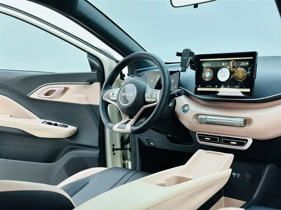 900x675_0_q87_c42_autohomecar__ChxpVWmIFZ6AQyiNAAG_ie-kOi8877.jpg.webp Used BYD Seagull 2024 Honor Edition 405km Flying Edition