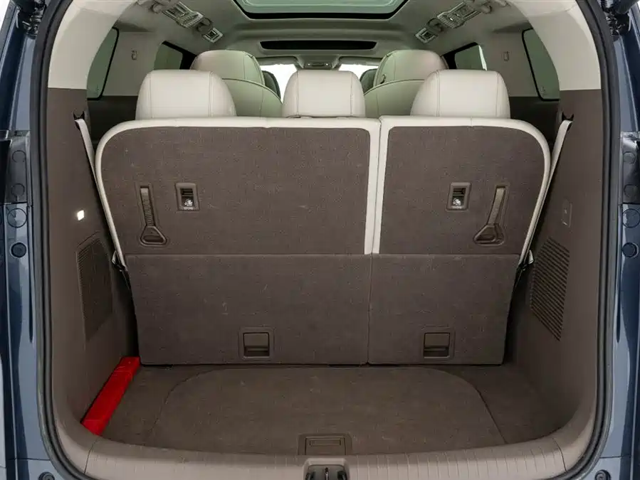 900x675_0_q87_c42_autohomecar__ChxpVWmJonSAQ7i-AAGX_-z91Tk845.jpg.webp Used Denza D9 2022 EV 600 four-wheel drive flagship model