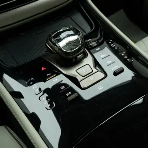 900x675_0_q87_c42_autohomecar__ChxpVWmJonmAajboAAFyJRobbBM712.jpg.webp Used Denza D9 2022 EV 600 four-wheel drive flagship model