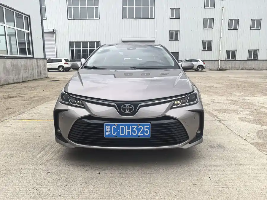 900x675_0_q87_c42_autohomecar__ChxpVWmJpUuABkFcAAoSgsDgIxc849.jpg.webp Used Toyota Corolla 2021 1.2T S-CVT Elite Edition