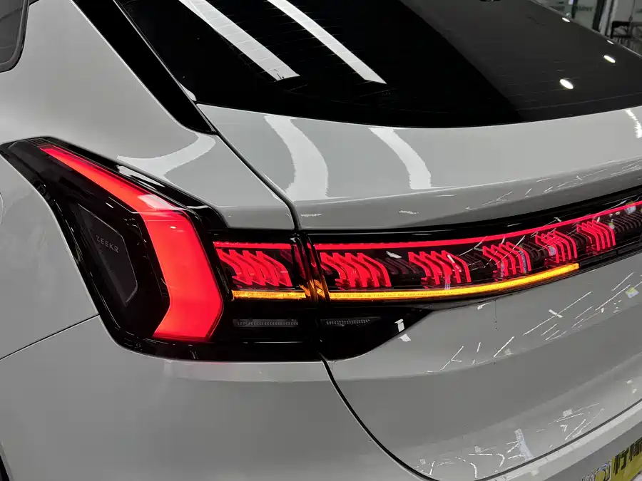 900x675_0_q87_c42_autohomecar__ChxpVWmMGr2ANOTbAAPwc-7hJvM905.jpg.webp Used Zeekr 001 2023 WE version 86kWh
