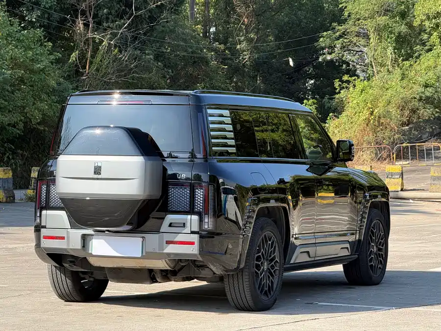 Used BYD Yangwang U8 2023 Deluxe Edition